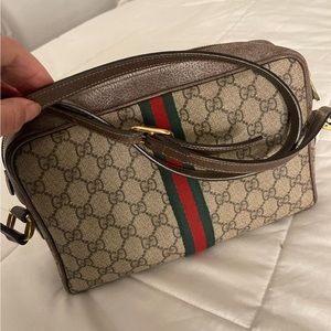 Ophidia GG Supreme small, authentic, great condition.